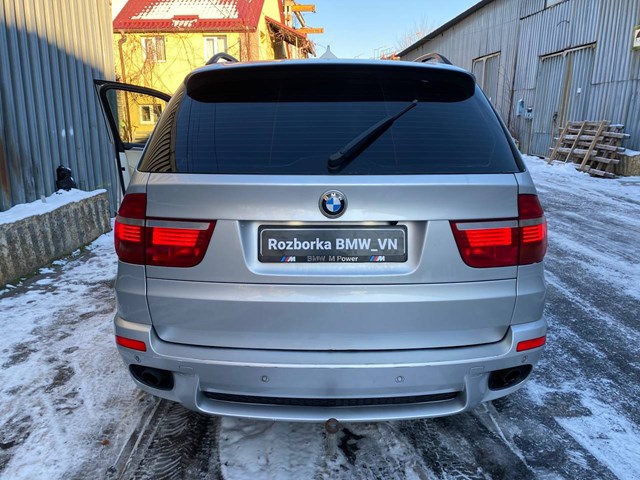 Задній правий зовнішній ліхтар 63217200818 BMW