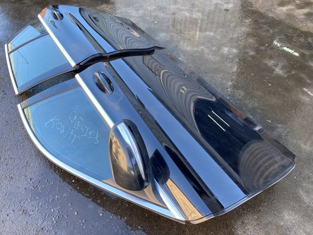 Двері передні, ліві A2057200105 MERCEDES
