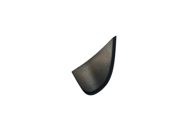 Накладка переднього правого крила 05178150AA CHRYSLER