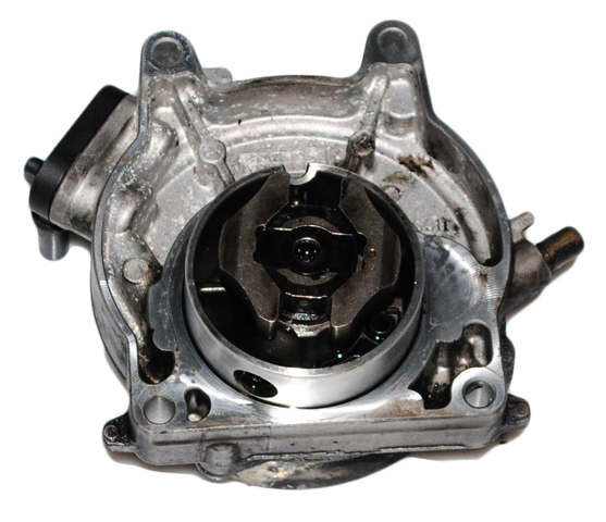 Насос вакуумний 0545218 OPEL