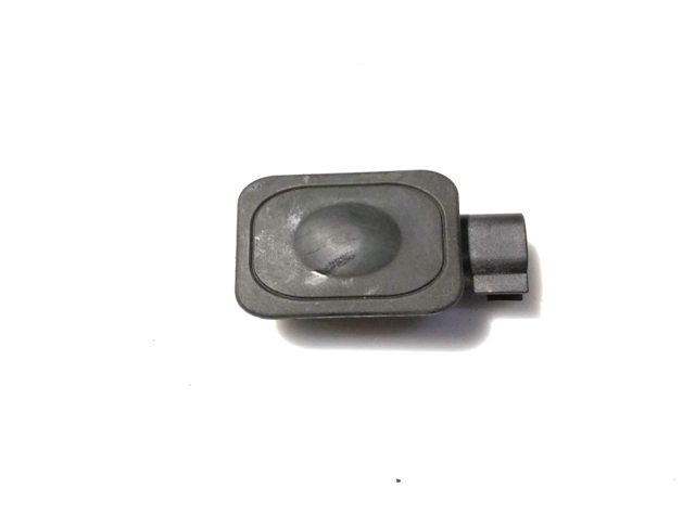 Кнопка приводу замка задніх 3/5 дверей (ляди) 1L2Z14018AC FORD