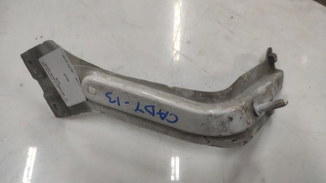 Кронштейн кріплення крила переднього лівого, передній 1T0821135C VAG