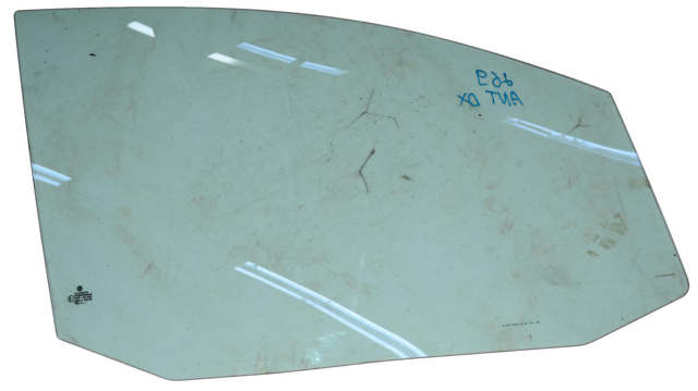 Скло передніх дверей, правих 1T0845202D VAG