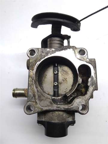 Дросільна заслінка в зборі 222100D130 TOYOTA
