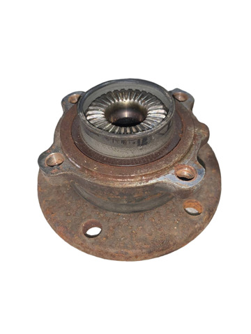 Маточина колеса передня 31206876844 BMW