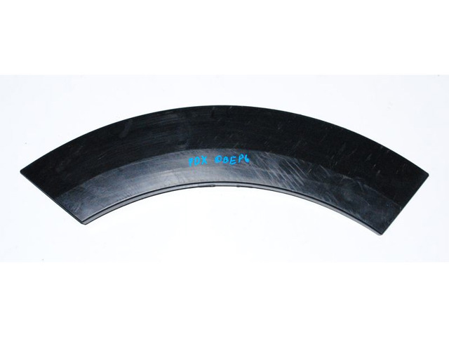 Молдинг арки колеса заднього, правий 51779801886 BMW