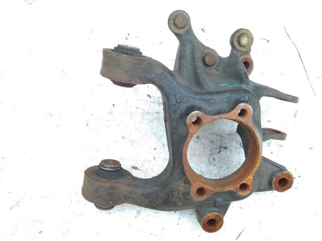 Цапфа - поворотний кулак задній, лівий 52710C1100 HYUNDAI