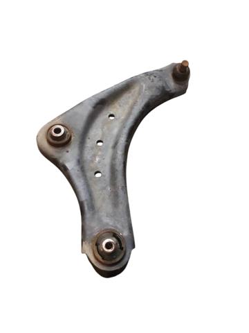 Правий важіль передній нижній підвіски 545003NF0A NISSAN