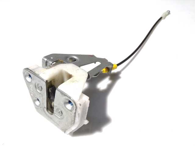 Замок багажника 5808A027 MITSUBISHI