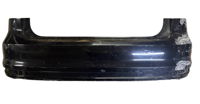 Кожух бампера заднього 5C6807421H VAG