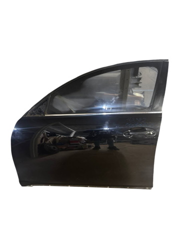 Двері кабіни 6700230A20 TOYOTA