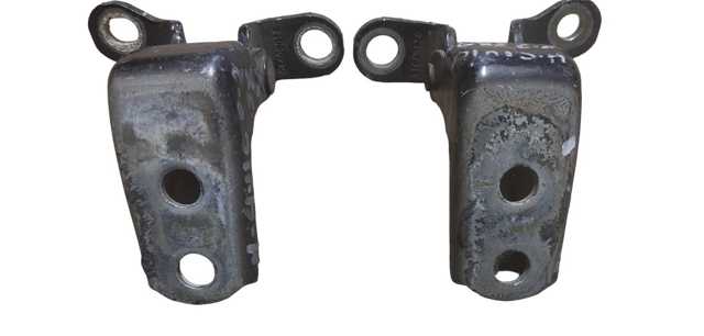 Петля передніх дверей права 67410S3N003ZZ HONDA