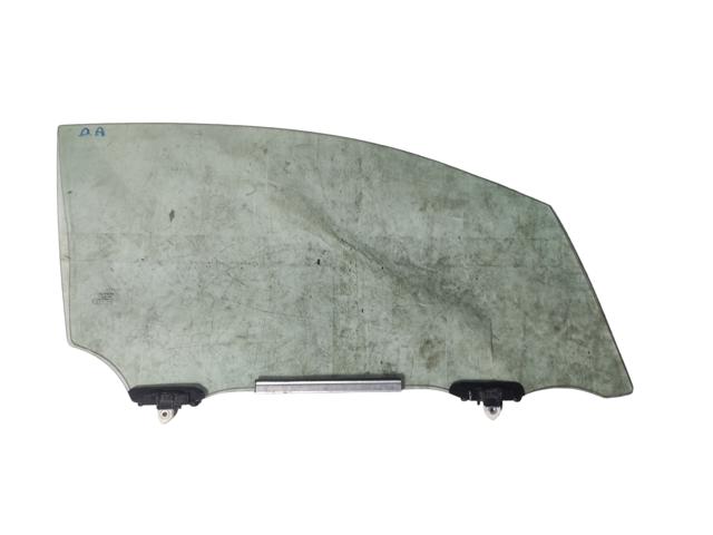 Скло передніх дверей, правих 68101F4010 TOYOTA