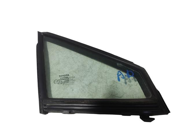Скло трикутне дверей передніх правих 68125F4010 TOYOTA