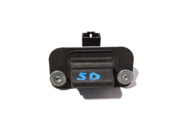 Кнопка приводу замка третіх/ п'ятих дверей 74810SMGE01 HONDA
