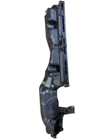 Колектор впускний, правий 7601432 BMW