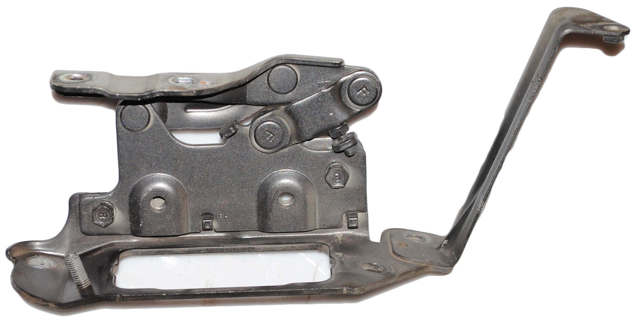 Петля капота, права 791202P500 HYUNDAI