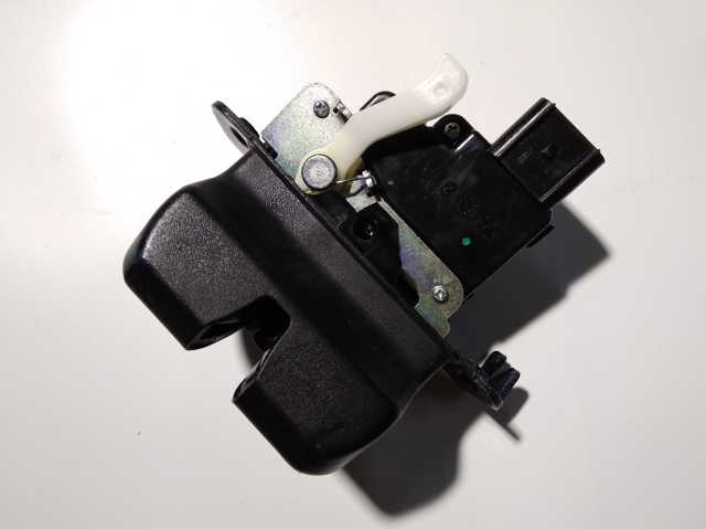 Замок кришки багажника 81230D3100 HYUNDAI