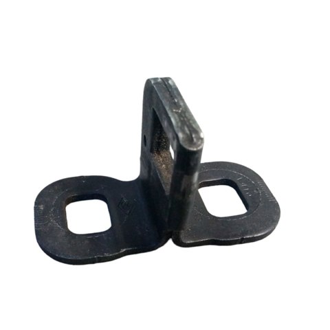 Петля замка кришки багажника 8200000899 RENAULT