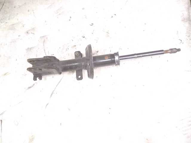 Амортизатори передні 8200212633 RENAULT