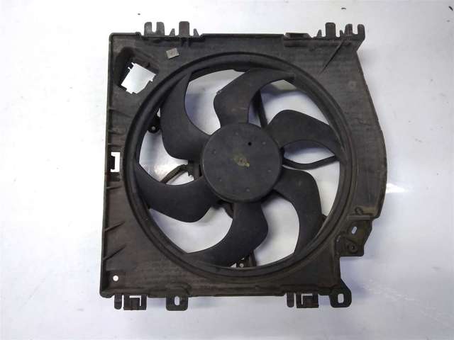Електровентилятор радіатора 8200688375 NISSAN