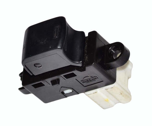 Кнопки заднього склопідіймача 83071FG110 SUBARU