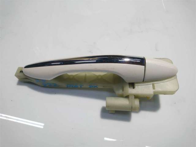 Тримач зовнішньої ручки дверей, задніх правих 836652T001 HYUNDAI
