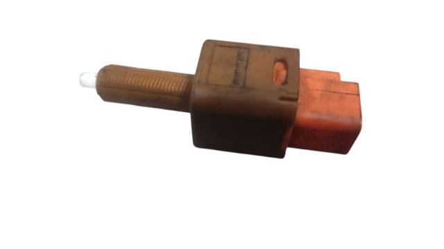 Вимикач сигналу гальмування 8614A168 MITSUBISHI