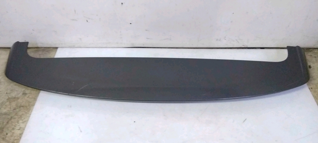 Спойлер задніх дверей 872102S000 HYUNDAI