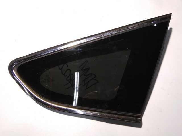 Стукло багажника, праве 878202W000 HYUNDAI