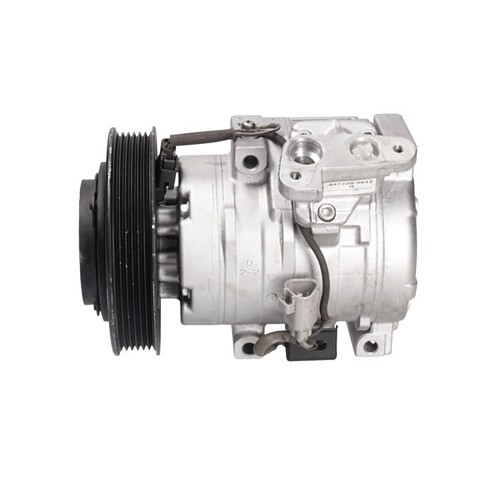 Компресор кліматичної установки 8832063010 TOYOTA