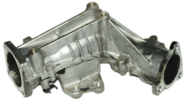 Колектор впускний 8973858233 OPEL