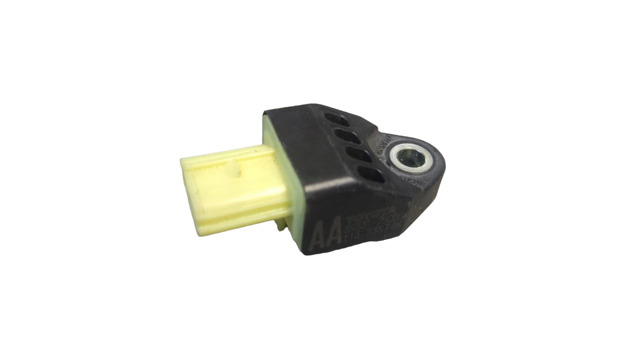 Датчик AIRBAG передній 898310E100 TOYOTA