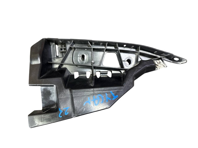 Направляюча заднього бампера, права 9J1807406 PORSCHE