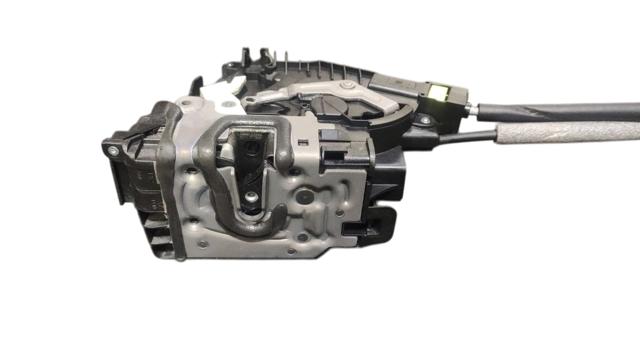 Замок водійських дверей A0997205502 MERCEDES