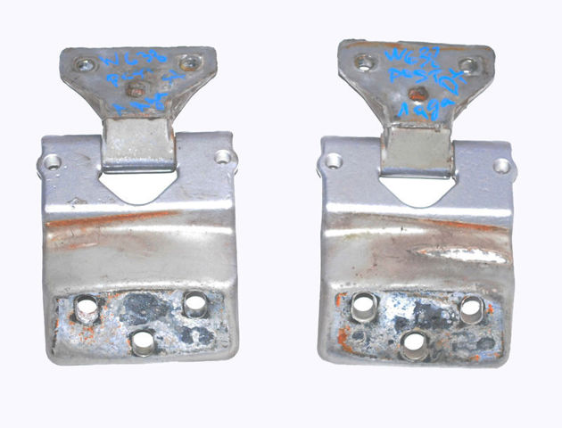 Петля багажника A6387400237 MERCEDES