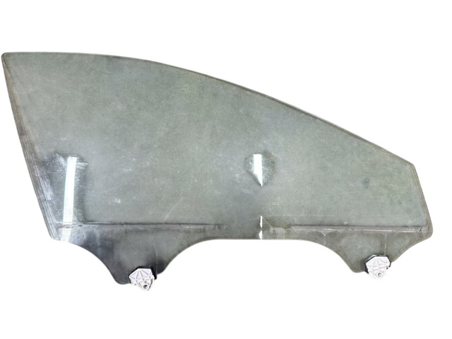 Скло передньої правої двері BDMT58510B MAZDA