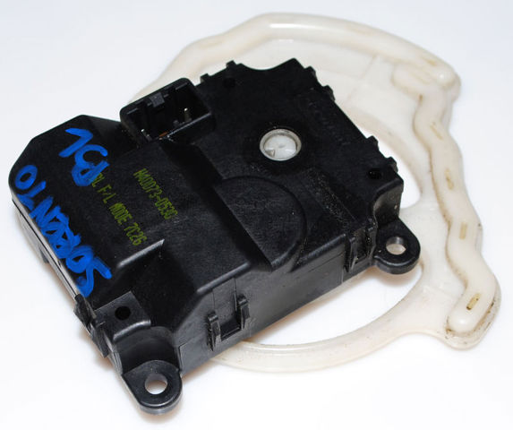 Двигун заслінки печі H400730530 HYUNDAI