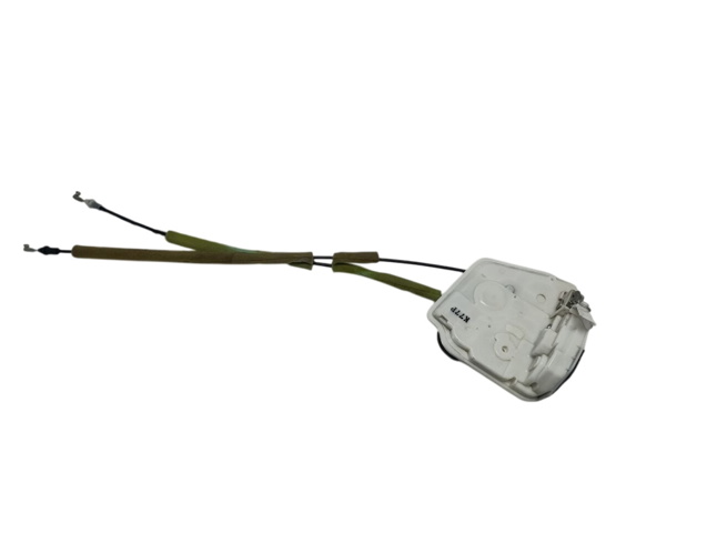 Замок двері правої передньої KB7W58310 MAZDA