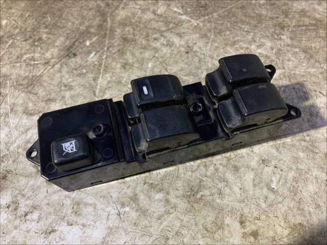 Кнопки переднього лівого склопід'ємника MR587951 MITSUBISHI