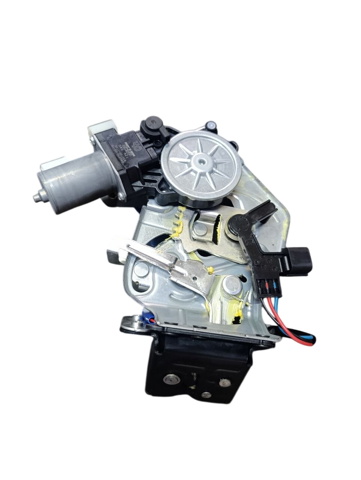 Замок, ручка і привід (багажника) TK4962310C MAZDA