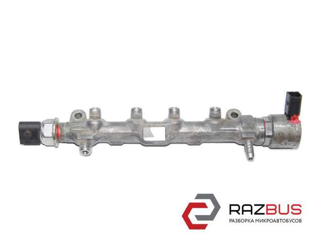 Рампа форсунок системи упорскування палива 04L130089G VAG