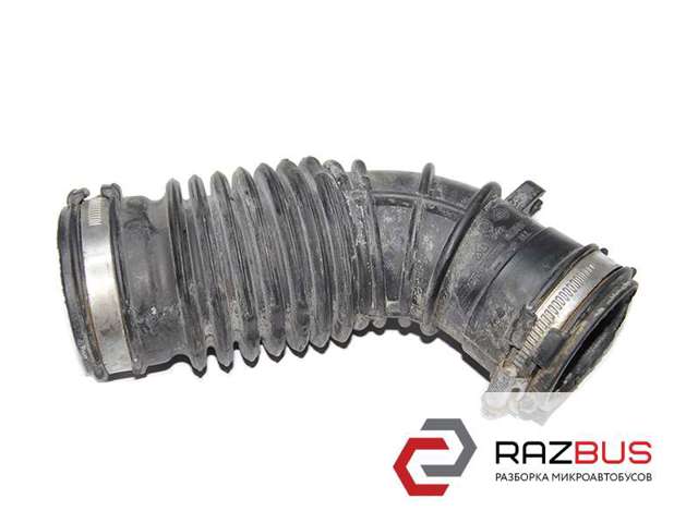 Патрубок повітряний, вихід повітряного фільтра 165750686R RENAULT