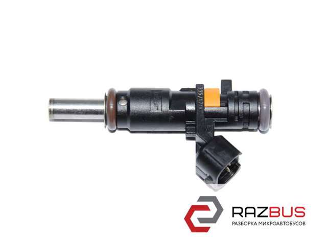 Форсунка дизельна в зборі, розпилювач + тримач 166008992R RENAULT