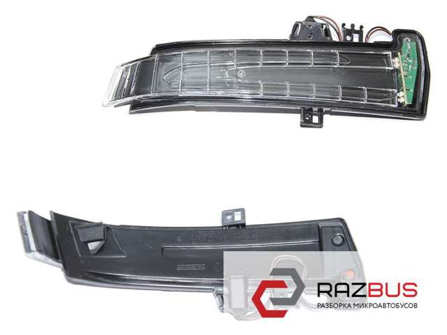 Поворотник правий 2129067501 MARKET (OEM)