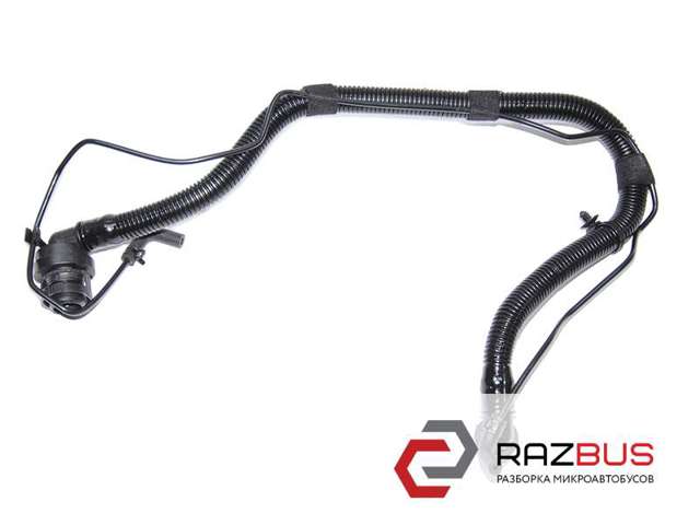 Патрубок вентиляції картера, масловіддільника Opel Zafira 100