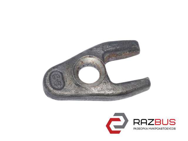 Тримач форсунки дизельної 8200703166 RENAULT