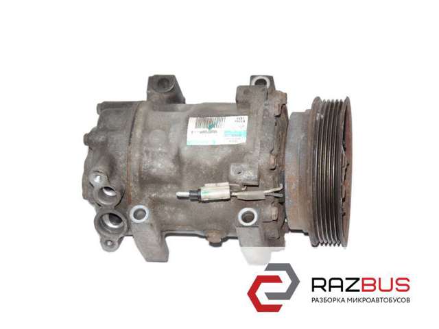 Насос кондиціонера 926007398R RENAULT