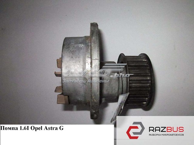 Помпа охолодження 93182038 OPEL