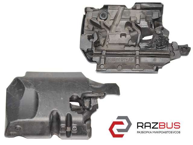 Кришка двигуна декоративна A6420101567 MERCEDES